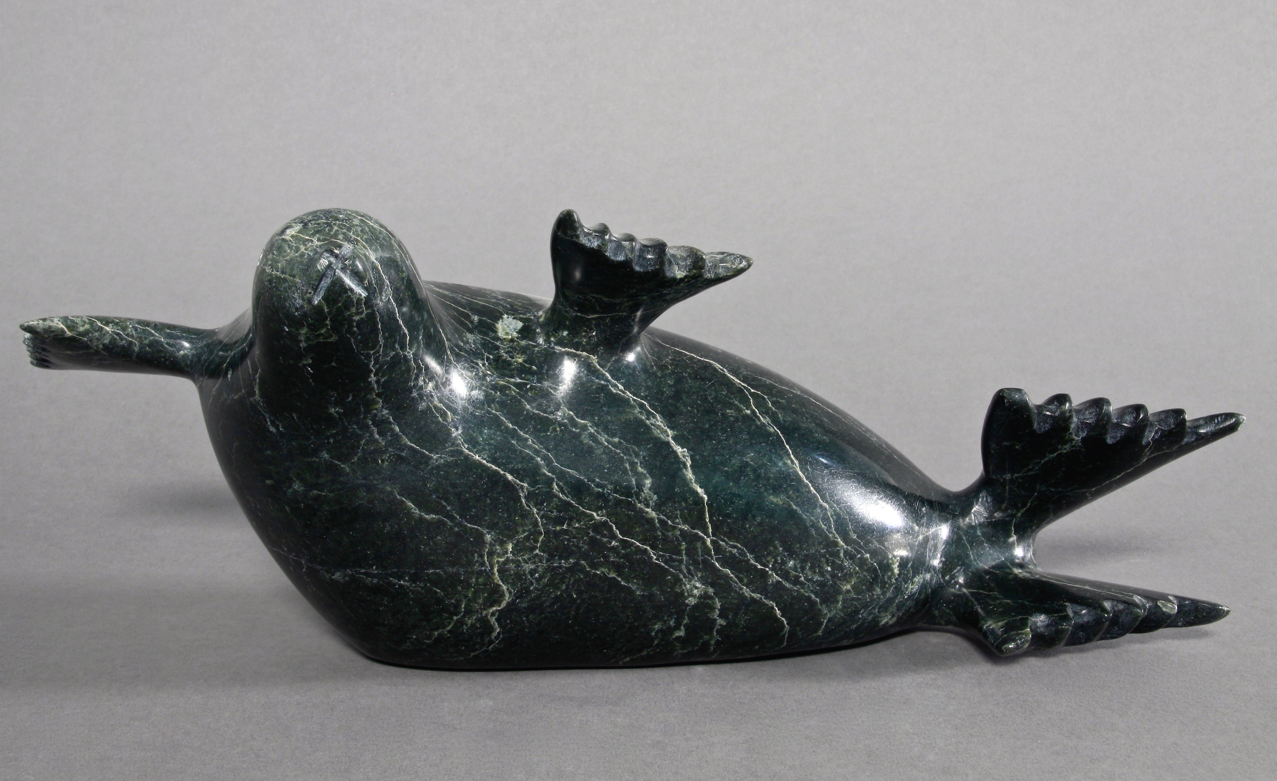 Moesesie Kolola-Seal | Inuit Art | Galerie Art Inuit Brousseau